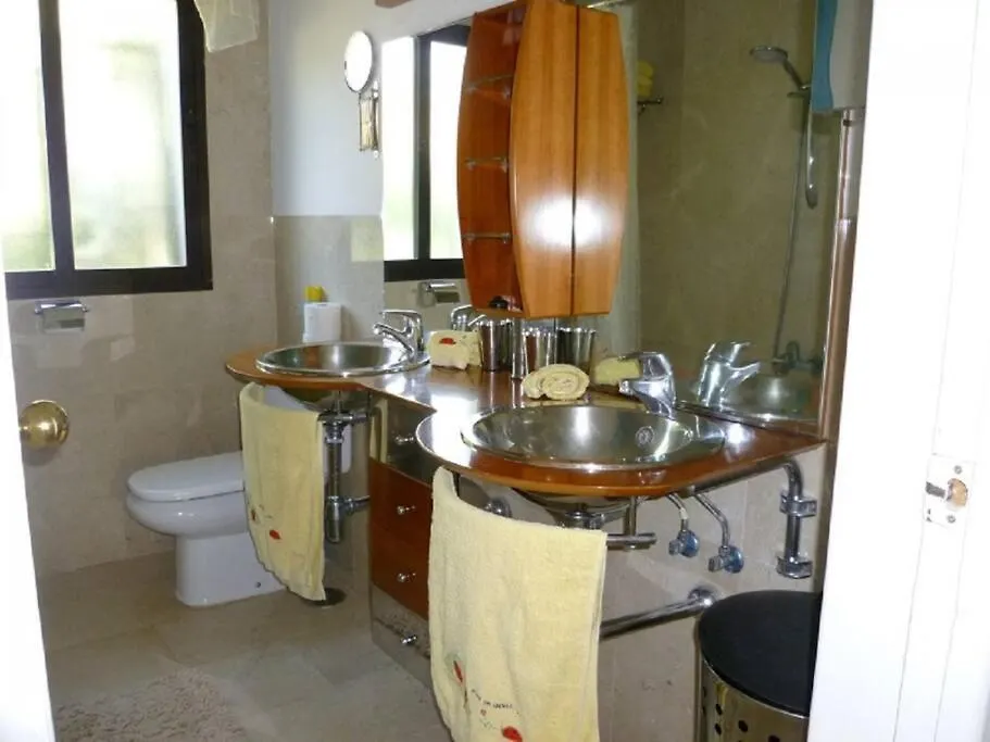 11647 - Private Cosy Villa In Marbella Area