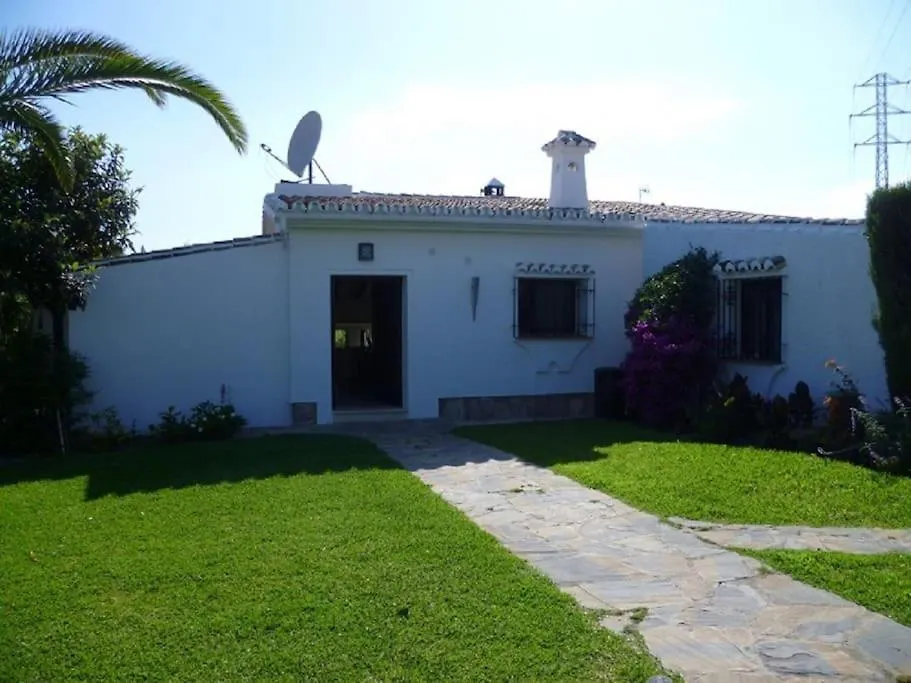 11647 - Private Cosy Villa In Marbella Area